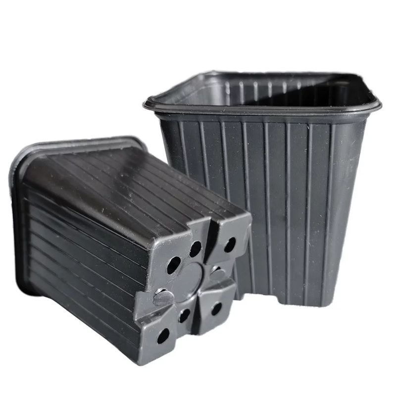 Стакан д/рассады квадр. 0,52л. 9*9*9.5см. (уп. 1120шт.)