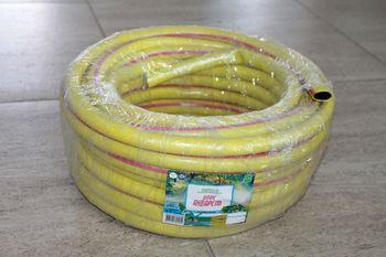 Шланг ПВХ "АКВАРЕЛЬ "3/4 25м. армир.