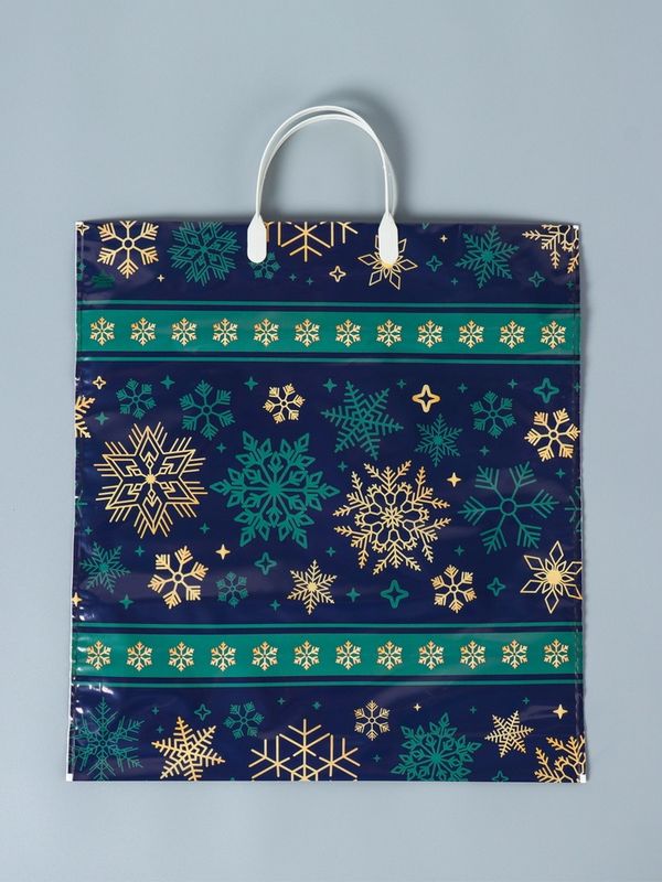 Пакет (пласт.руч.) 440*400мм. Изумрудные снежинки 225510 Т-П