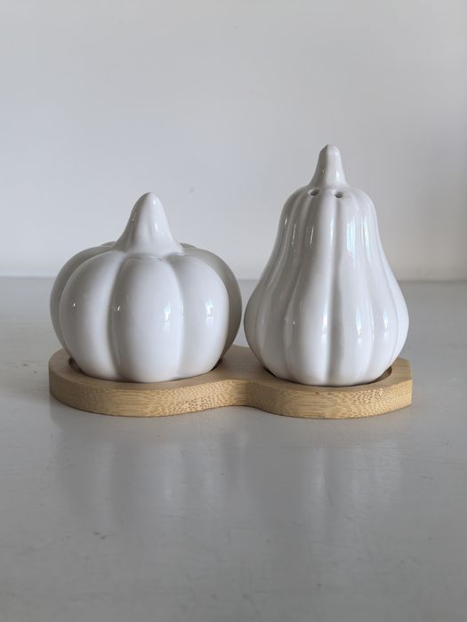 Набор д/специй 2632060 "Naturel" 2пр. (на бамб.подст.) подар.уп. ЕНС