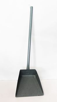 Совок д/мусора метал. 000251 с длин. руч.