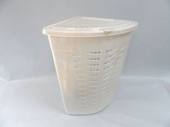 Корзина д/белья 45л. (угл) М1364/1546/1365