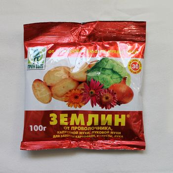 ЗЕМЛИН (от проволочника, капуст. и лук. мухи) 100гр. 01-205 GB (ТЭ)