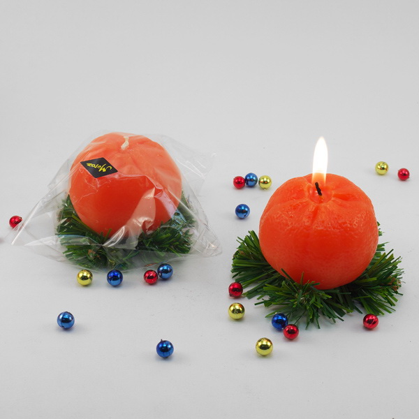 Свеча "Новогодний мандарин" 11042 .
